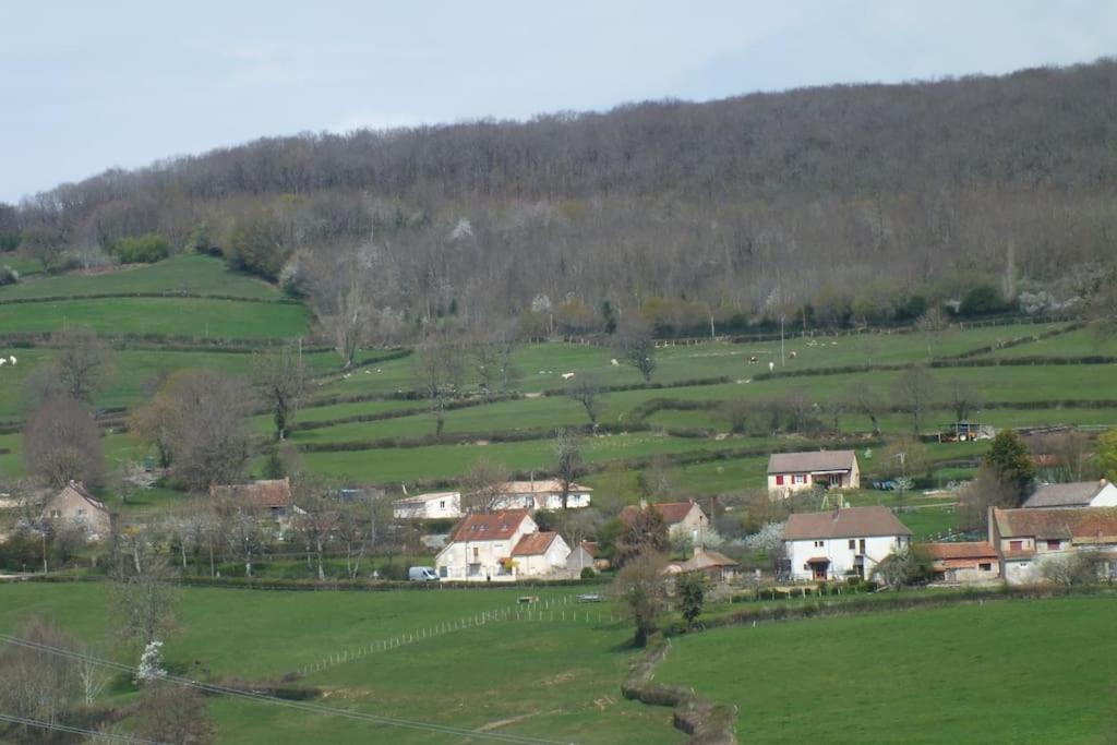 Gite Les Arcades Collonges-en Charollais Exterior photo